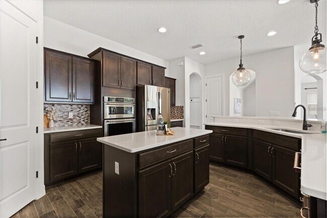 Building Photo - 10854 Lemon Lake Blvd