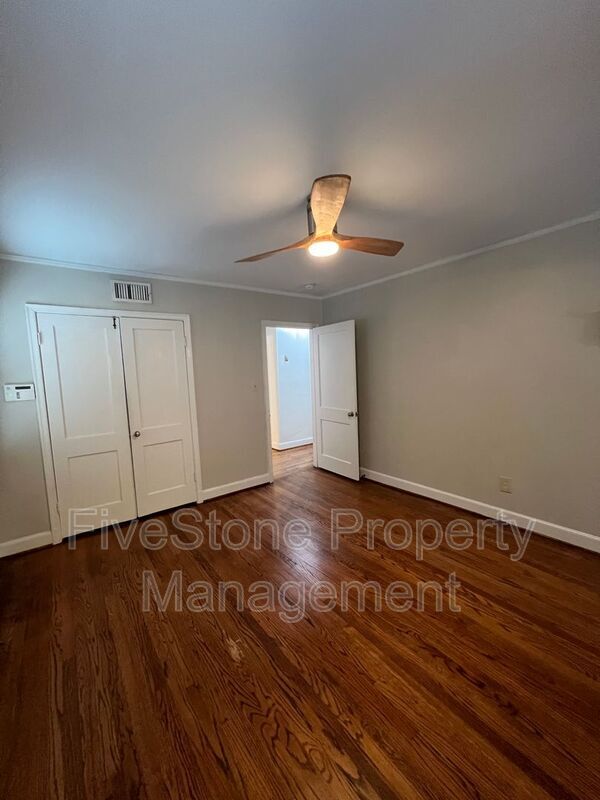 Building Photo - 144 Northwood Dr