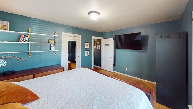 Building Photo - Furnished 2 Bed 1.5 Bathroom in Cayucos!