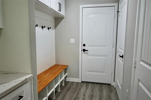 Building Photo - 851 Welch Ln