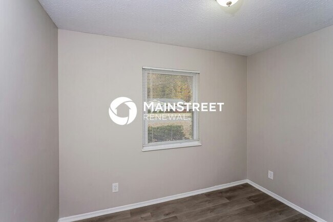 Building Photo - 3 Bedroom Pet-Friendly Home in LOUISVILLE,...
