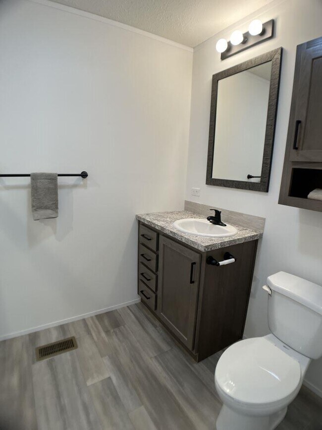 Building Photo - 12310 Geneva Way