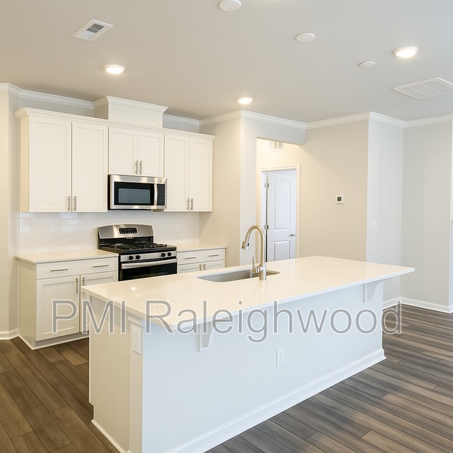 Building Photo - 1060 Maple Br Cir