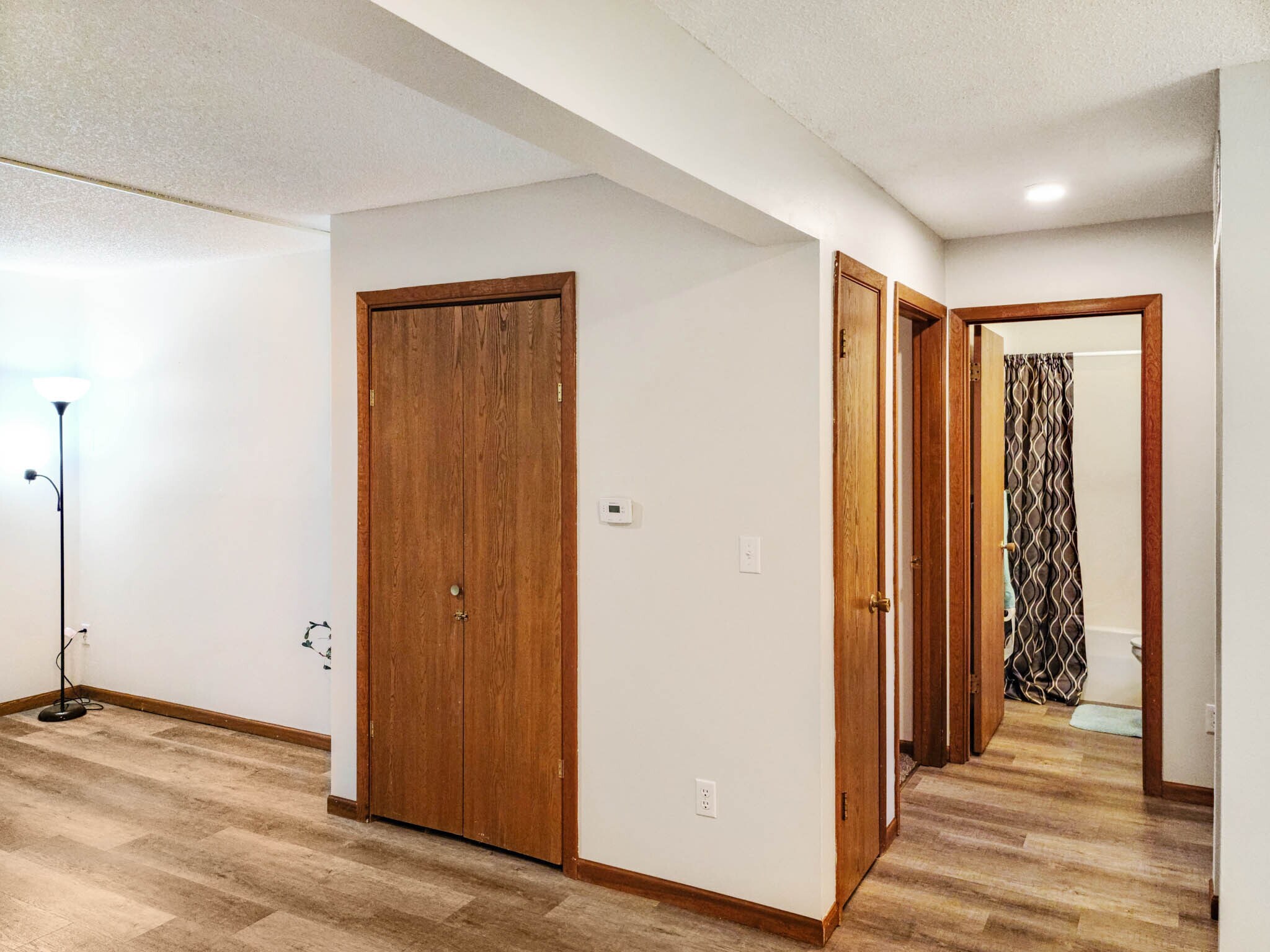 Building Photo - 429 6th Ave