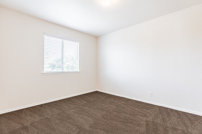 Building Photo - 5507 Christina Path