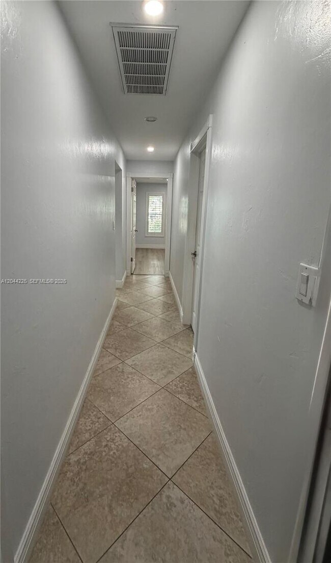 Building Photo - 4348 S Atlantic Cir