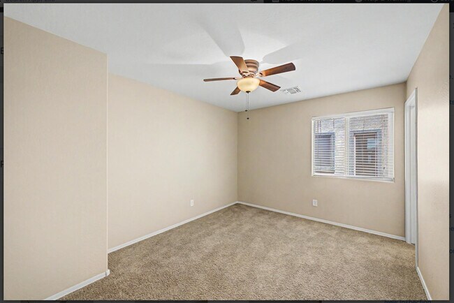 Building Photo - 1773 W Homestead Dr
