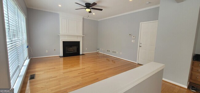 Building Photo - 165 Ascalon Ct