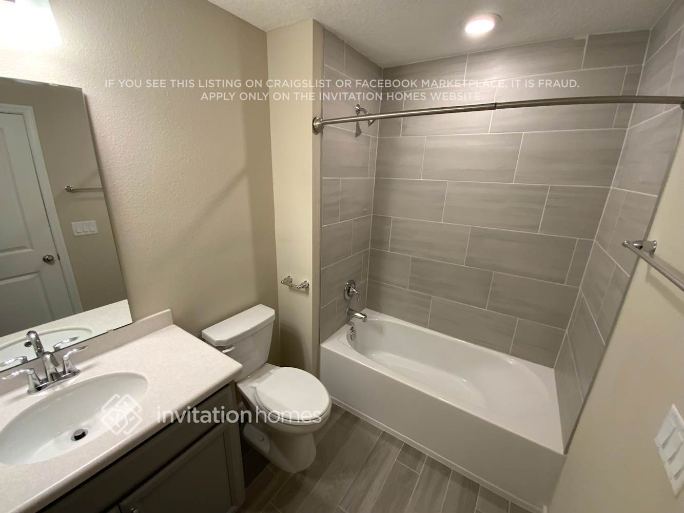 Building Photo - 13309 Shore Grass Dr