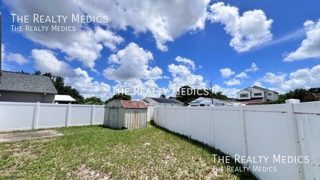 Building Photo - 1107 Isadore Dr