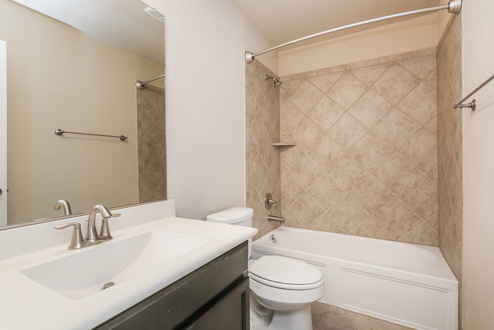 Building Photo - 517 Pawnee St