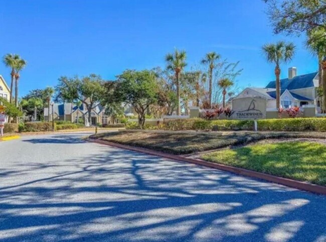 Building Photo - 1057 S Hiawassee Rd