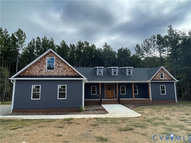 Building Photo - 2948 Pineview Dr