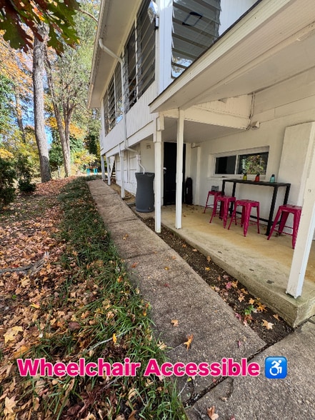 Building Photo - 17 Elliott Rd