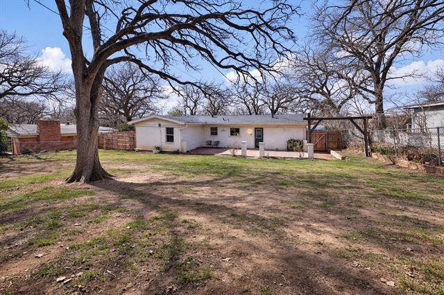 Building Photo - 1507 Briarwood Blvd