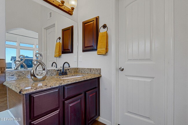 Building Photo - 5021 Silver Cholla Dr