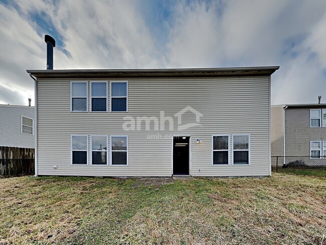 Building Photo - 6850 W Littleton Dr