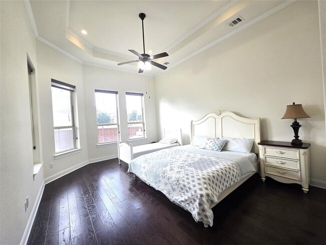 Building Photo - 2900 Zoysia Dr