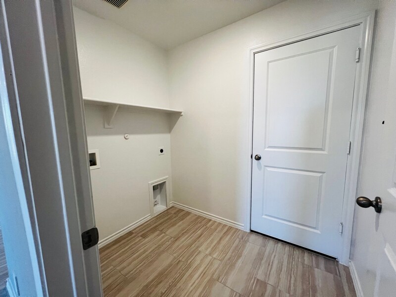 Building Photo - 628 Cofer Wy