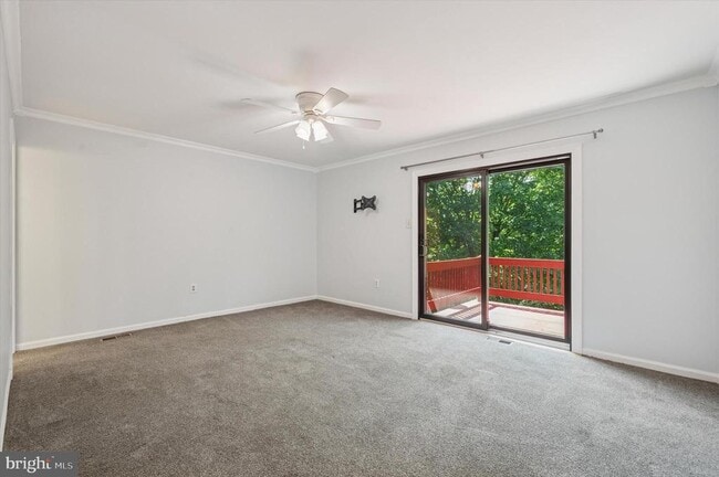 Building Photo - 9004 Ayrdale Crescent