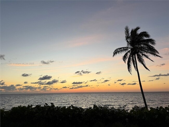 Building Photo - 2000 N Ocean Blvd