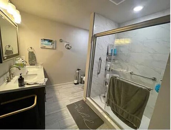 Building Photo - Spacious 3 Bed, 2 Bath Home with Workshop ...