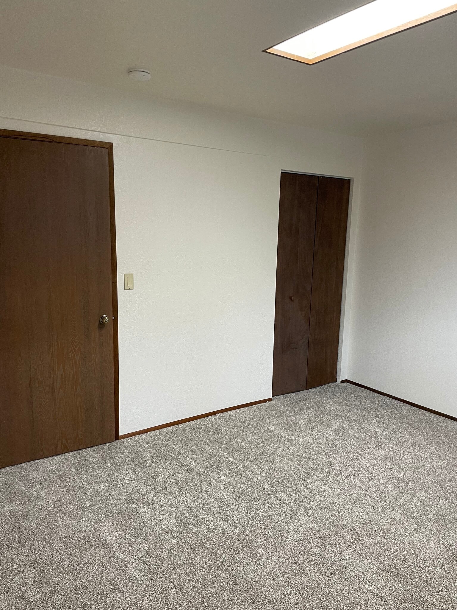 Building Photo - 711 11th St NE