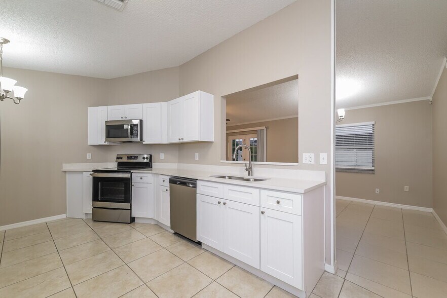 Building Photo - 248 Grifford Dr