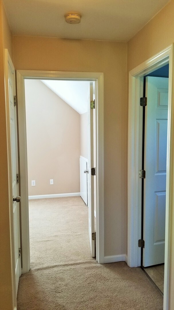 Building Photo - YOU CAN STOP YOUR SEARCH! Lyndon Rental with 3 Bedrooms, 2 Full Baths, Cape Cod Dollhouse, FOR RENT!