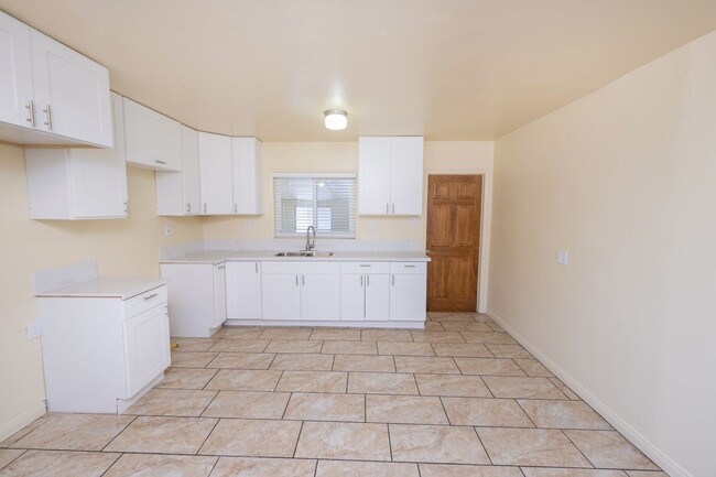 Building Photo - 3BR/2BA - Single Family Home in El Cajon!