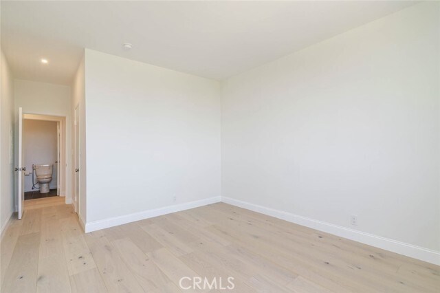 Building Photo - 1305 N Columbus Ave