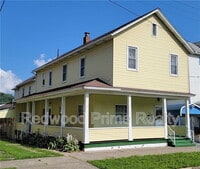 Building Photo - 645 Coleman Ave