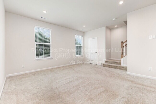 Building Photo - 1939 Stallings Rd