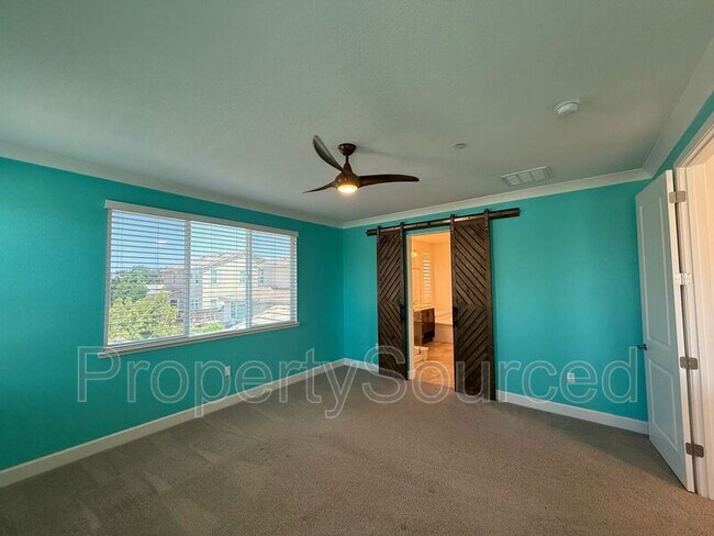 Building Photo - 17894 Amador Dr