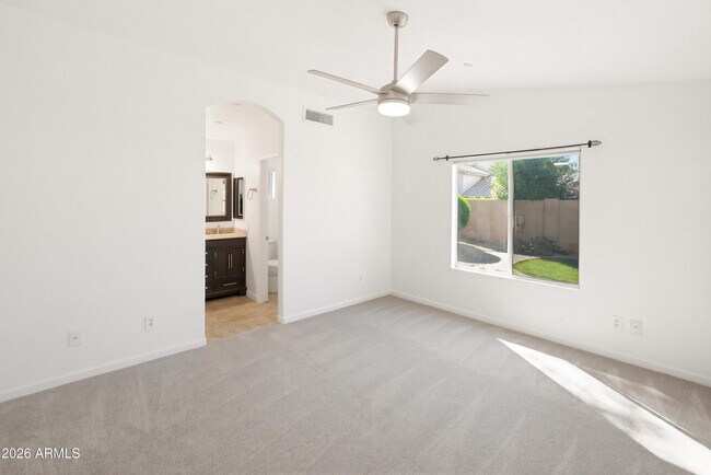 Building Photo - 9321 E Caribbean Ln