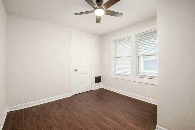 Building Photo - 1271-1273 N 6th St, Unit 1273