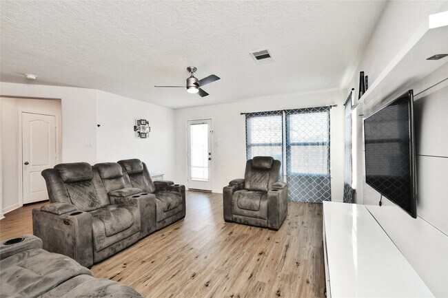 Building Photo - 4850 Austin Mdw Ln