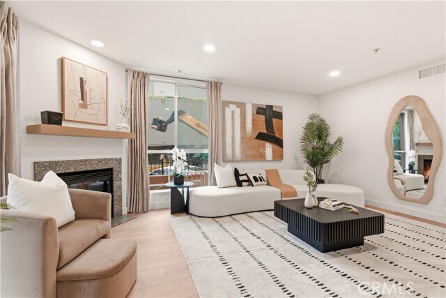 Building Photo - 1222 S Westgate Ave