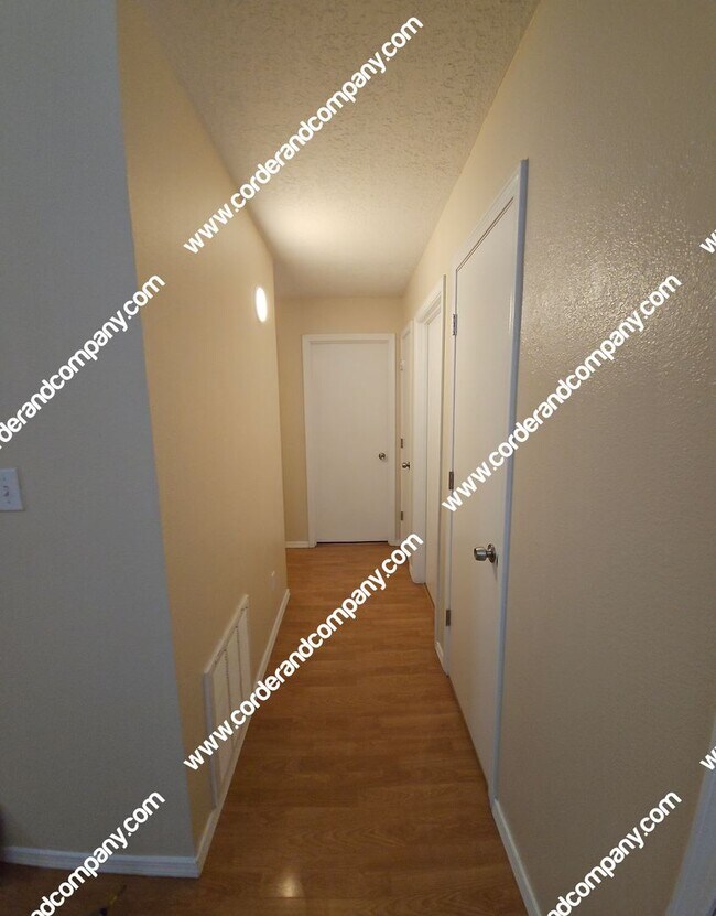 Building Photo - COMING SOON! Nice 3 Bedroom, 1.5 Bathroom, 2 Car Garage and 1,070 Sq Ft. Home.