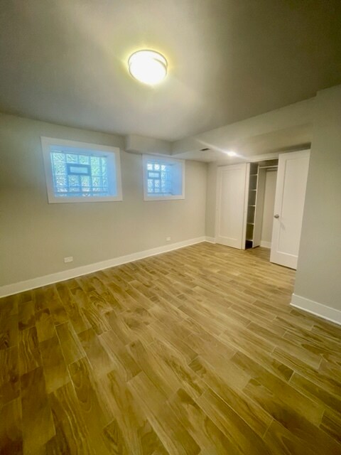 Building Photo - 4450 N Winchester Ave