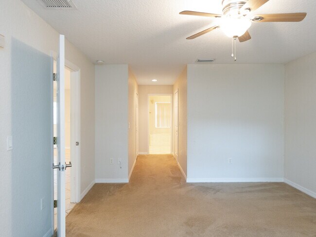 Building Photo - ZERO DEPOSIT MOVE-IN AVAILABLE ????