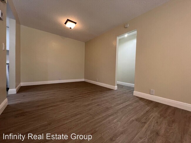 Building Photo - 1 br, 1 bath House - 210 Moree Loop #7
