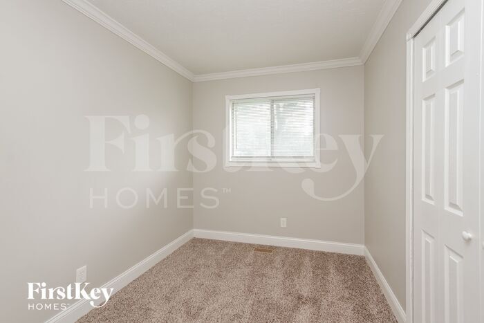 Building Photo - 3342 Busy Bee Ln
