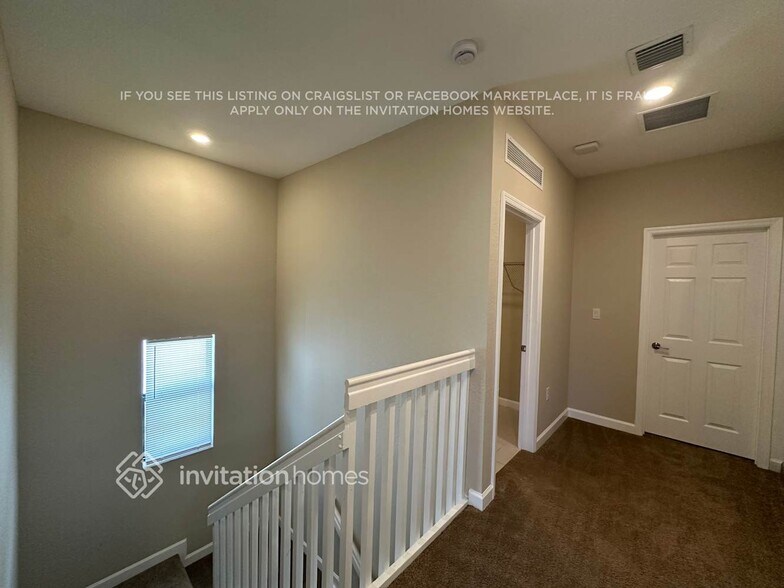 Building Photo - 3424 W 110th St