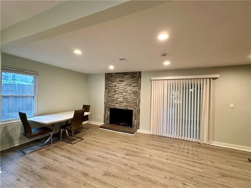 Building Photo - 1258 Creekside Ct