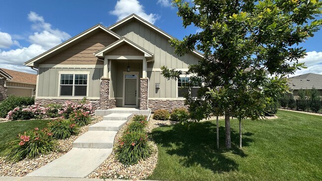 Building Photo - Great Home in Loveland