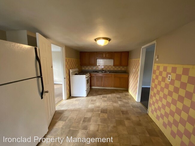 Building Photo - 1187-1191 Hanover Ave