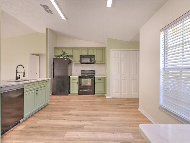 Building Photo - 11407 Wellman Dr