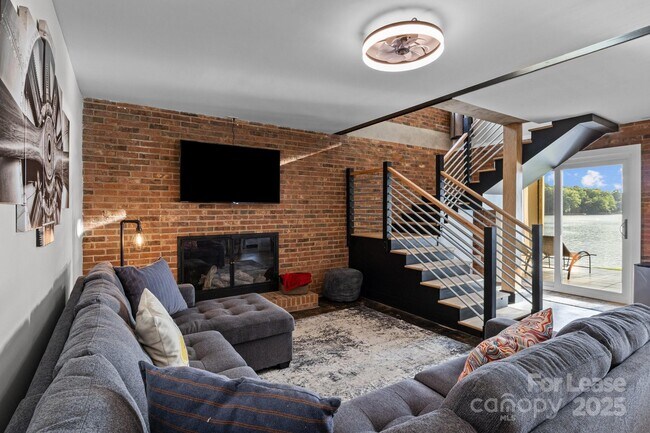 Building Photo - 4159 Todd St