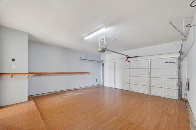 Building Photo - 3218 Pearl Bluff Ln